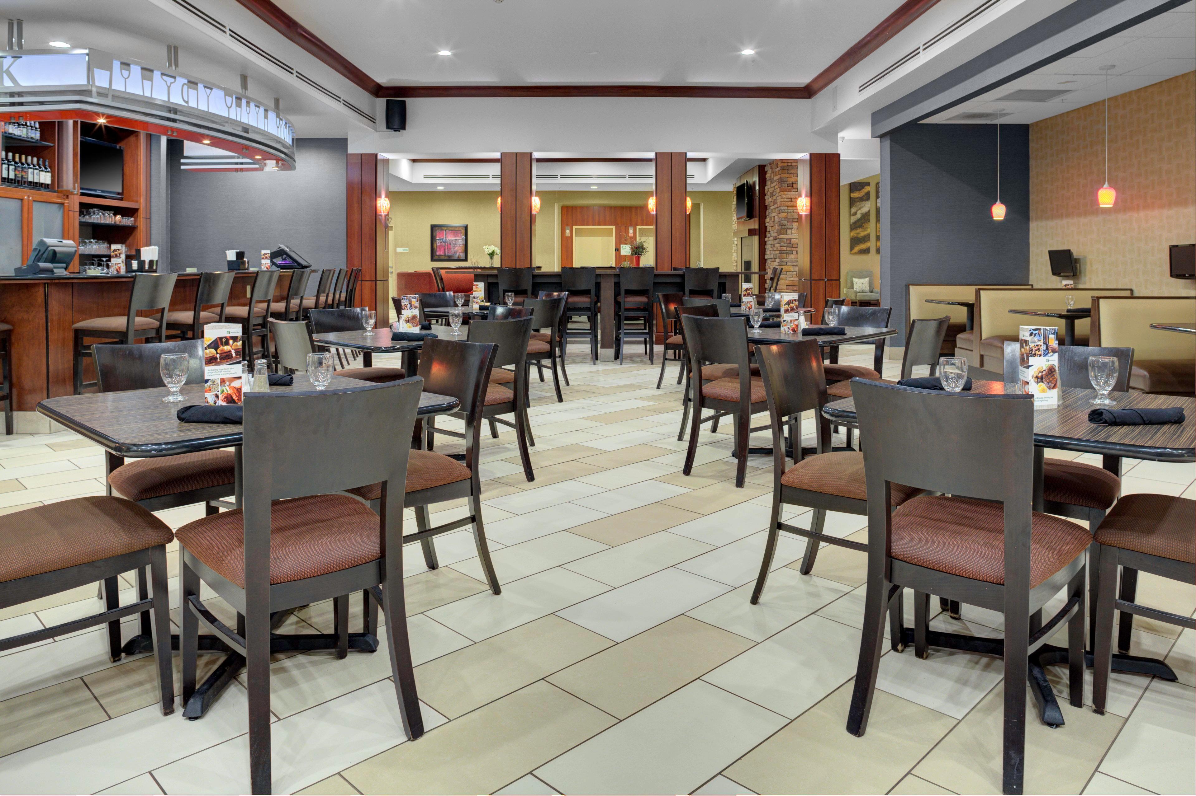 Holiday Inn Hotel & Suites Lima By Ihg Exterior foto